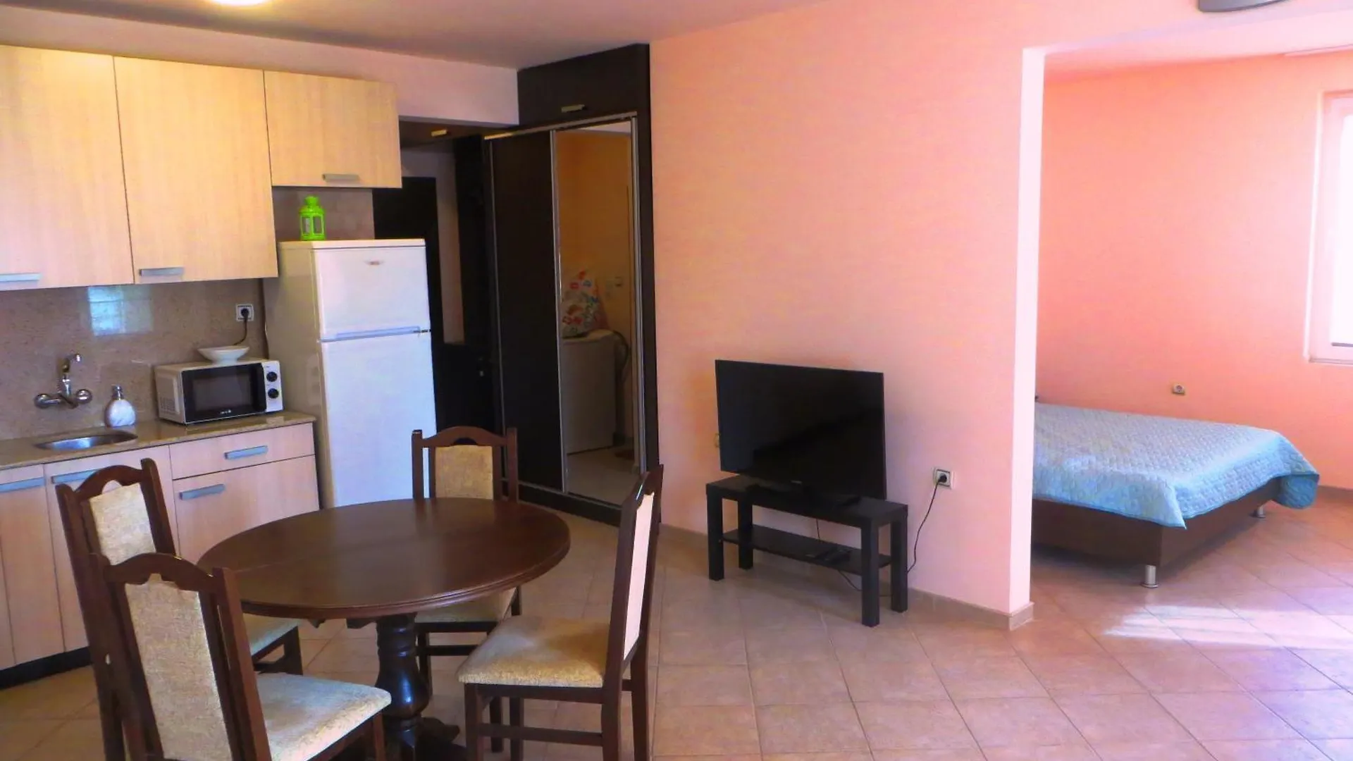Apartment Pomorie Bulgaria